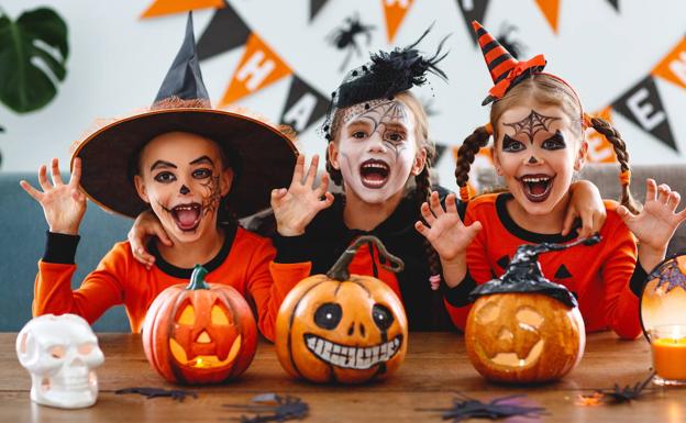 Cinco propuestas con niños: Halloween, arqueología, teatro...