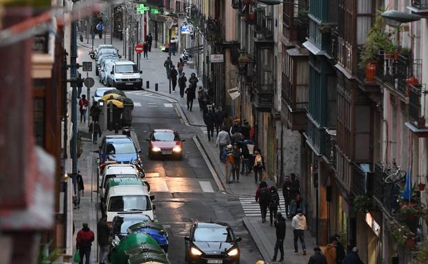 Intentan ocupar una vivienda en San Francisco mientras la Ertzaintza registraba otro piso usurpado el día anterior