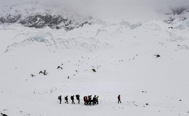 Fallece un montañero zaragozano en el Himalaya nepalí