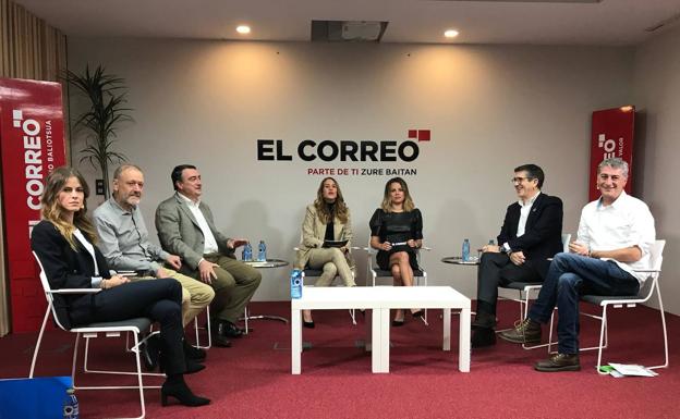 El bloqueo político, Cataluña y la irrupción de Vox tensan el debate