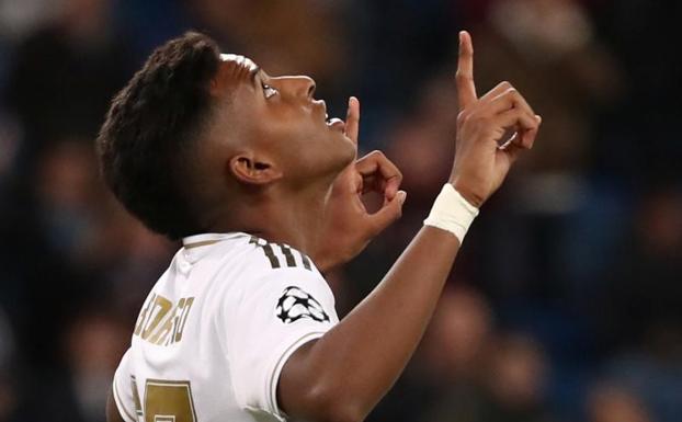 El ciclón Rodrygo impulsa a un Real Madrid definido