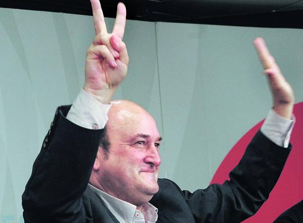 El PNV rompe su techo en generales y el PP vasco vuelve a quedarse fuera del Congreso