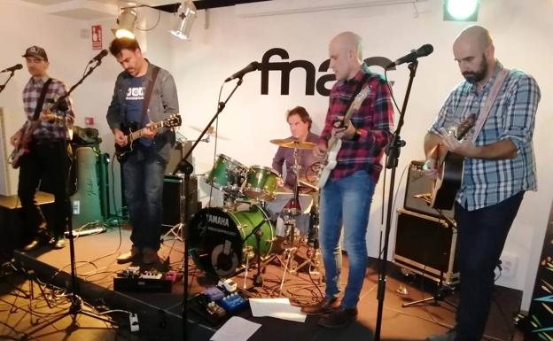 La WOP Band más desnuda que nunca