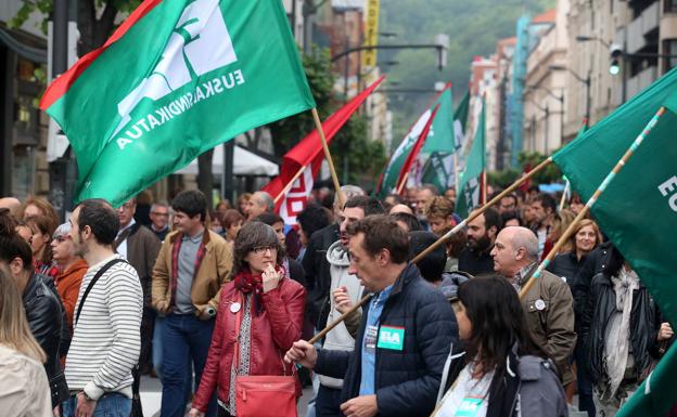 «Fumata blanca. Habemus pactum», las reacciones de los sindicatos y Educación