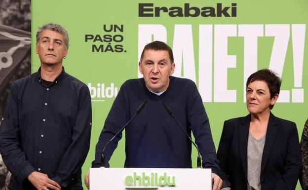 Otegi descarta apoyar a Sánchez porque camina hacia un «modelo autoritario»