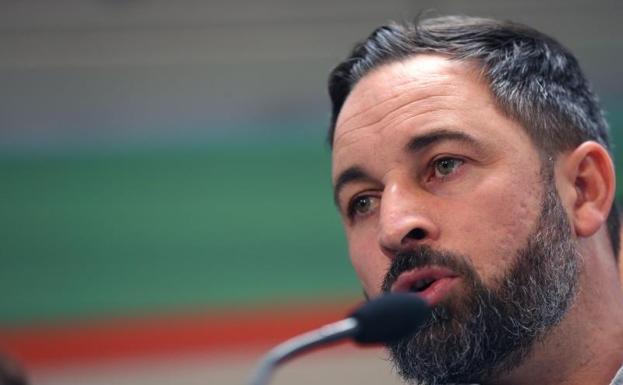 Abascal: «El PSOE se abraza al comunismo bolivariano»