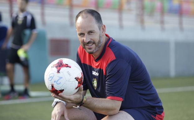 Luaces: «'Etxebe' ha dado un sentido competitivo enorme al Bilbao Athletic»