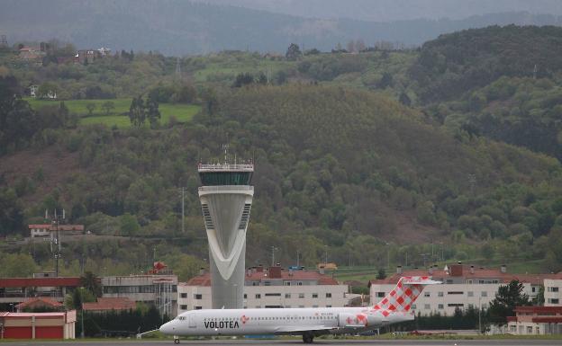 Lyon, Murcia, Menorca y Cagliari, nuevos destinos de Volotea desde Loiu