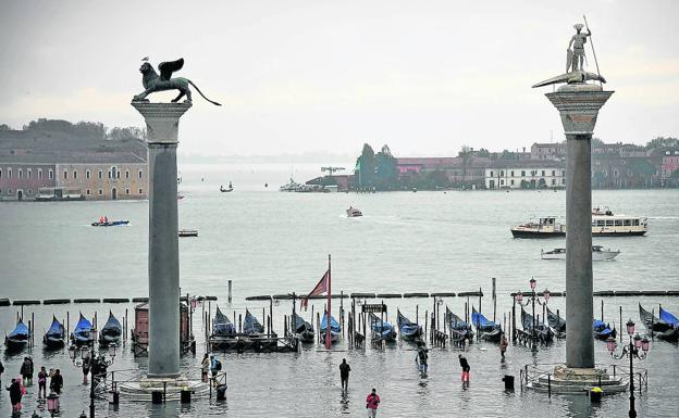 Así es 'Moisés', el proyecto de 5.500 millones de euros para evitar inundaciones en Venecia