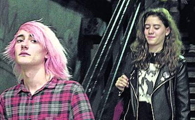 Crítica de 'Quién lo impide' (2021): Qué grande es ser joven