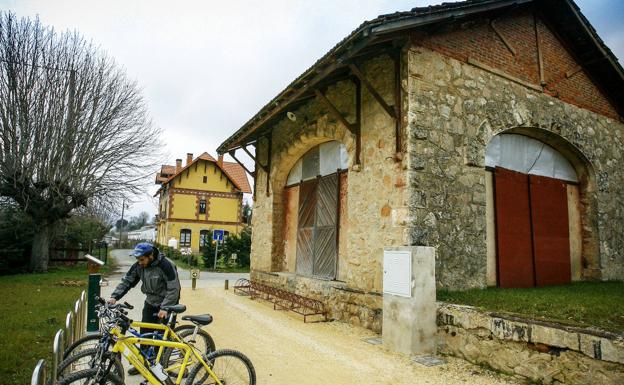 Safaris y trekking en la Llanada alavesa más salvaje