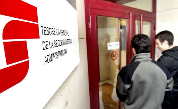 Euskadi tiene ya 70.438 extranjeros cotizando a la Seguridad Social