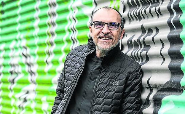 «Hay que probar lo que te gusta y saber qué quieres ser antes de hacer un máster»