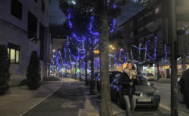 Llodio duplica el gasto para mejorar la iluminación navideña sin ampliar las zonas