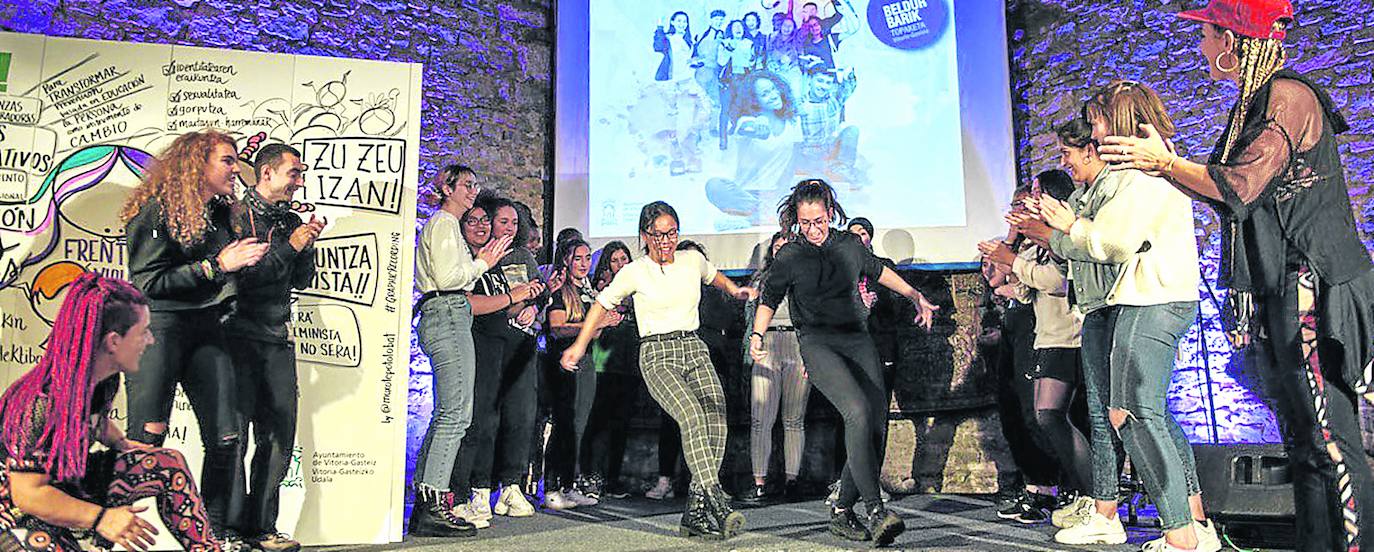 La juventud señala al machismo