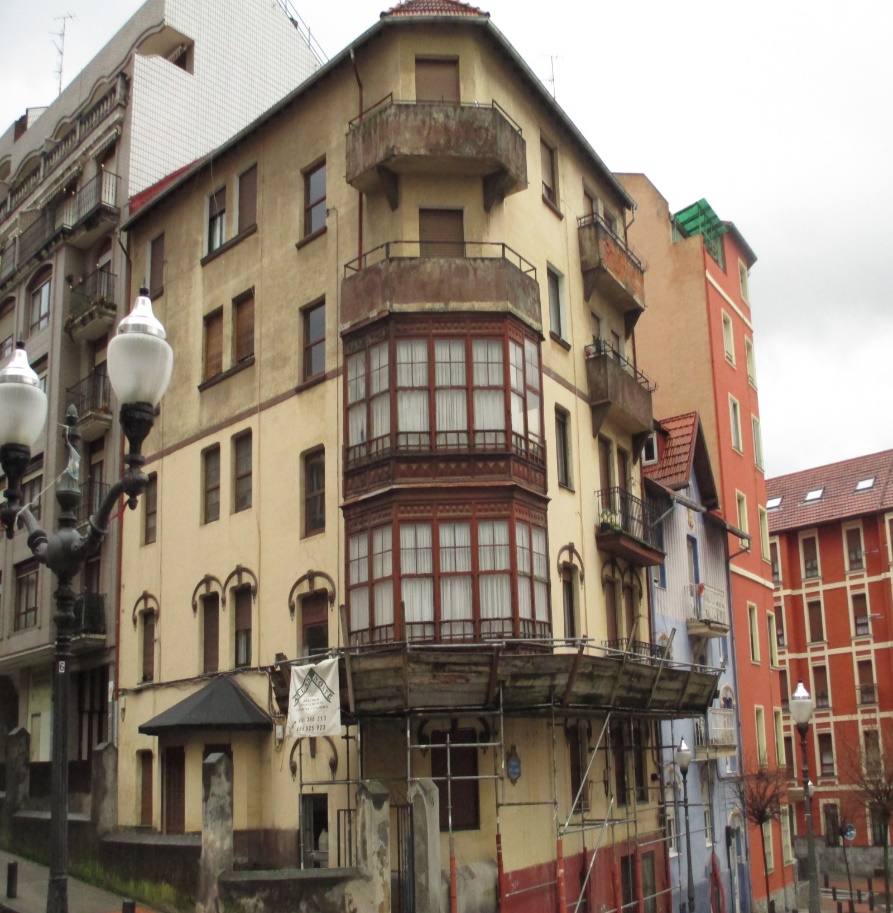 Últimas rehabilitaciones de edificios de Surbisa en Bilbao