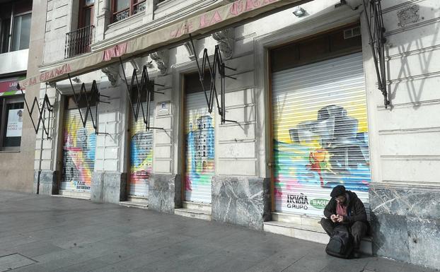 Arrancan las obras del hotel que se levantará sobre el antiguo café La Granja