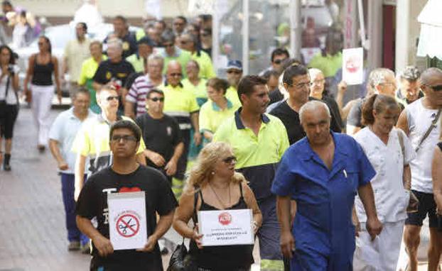 Los funcionarios saldrán a la calle este jueves para exigir un aumento ya en enero