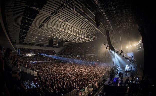 KATEDRALA ERAIKI DUZUE