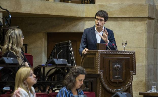 Rementeria aboga por endurecer las penas a reincidentes en hurtos, robos y violencia de género