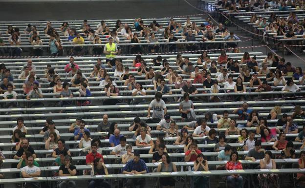 Educación celebrará el próximo año una OPE con 1.148 plazas de profesores de Secundaria y FP