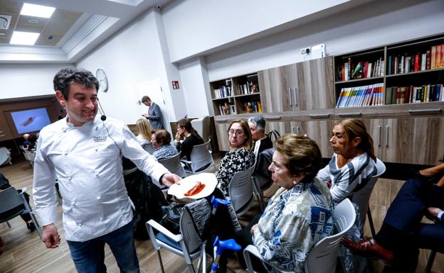 Trucos de cocina con estrella para ancianos