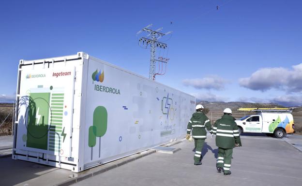 Iberdrola marca un hito en el almacenamiento con baterías para redes