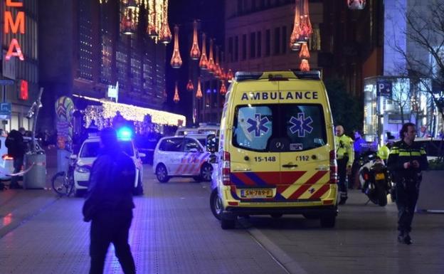 Varios heridos por apuñalamiento en el centro de La Haya