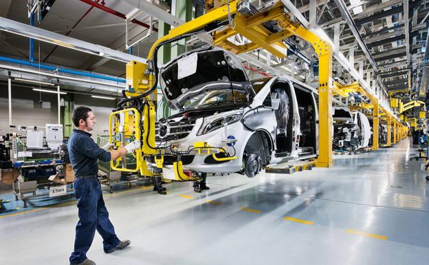 Mercedes cierra el tercer mejor año de su historia y garantiza el empleo en 2020