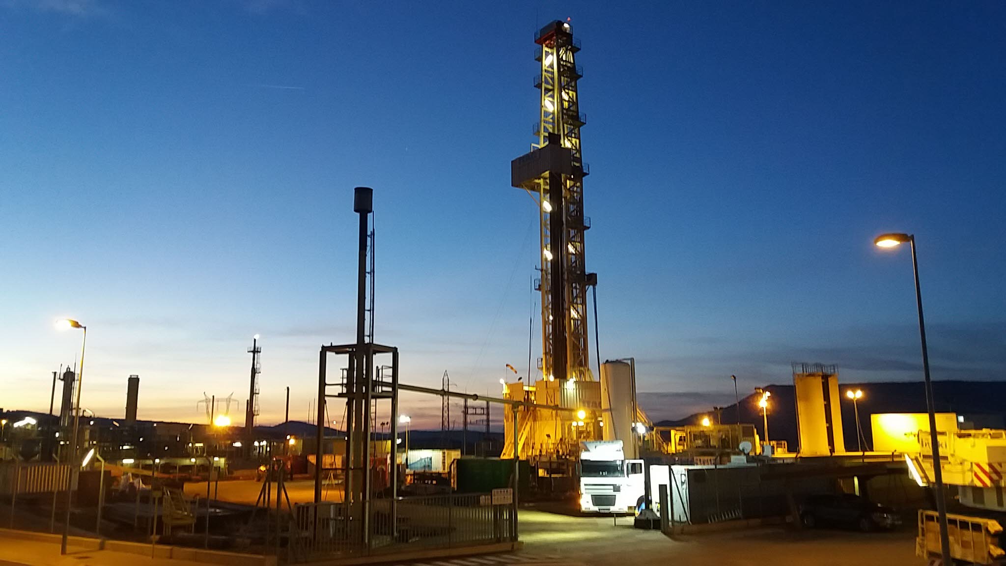 Europako Inbertsio Bankuak erregai fosilak finantzatzeari uko egingo dio