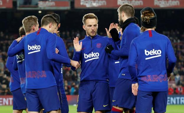 Rakitic equilibra al mejor Barcelona del curso