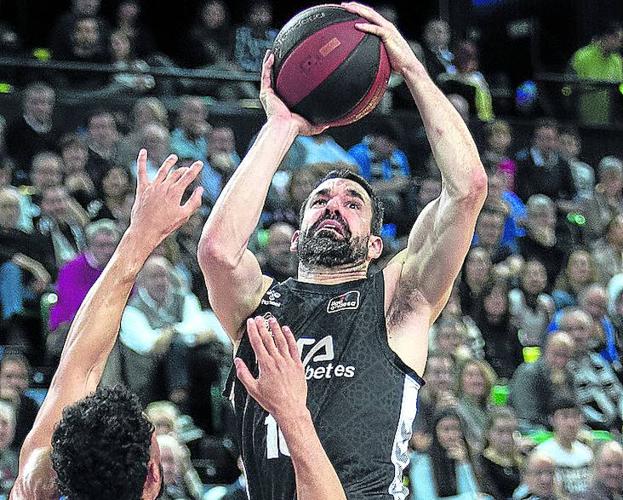 Llega la hora de los veteranos en el Bilbao Basket