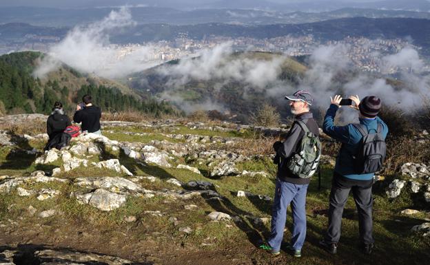 Perdidos entre montañas