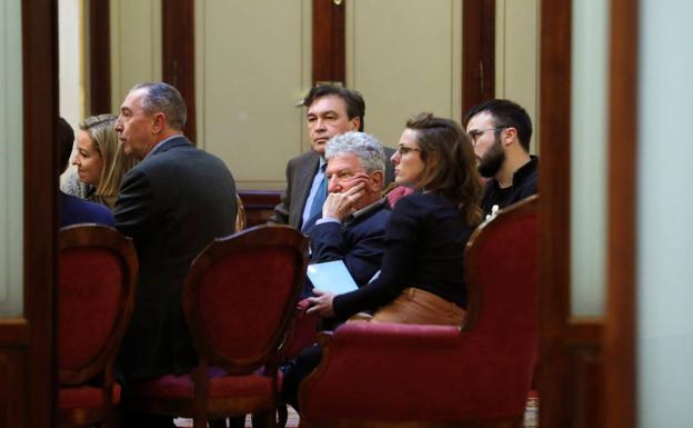 'Plurales' y 'múltiples', las dos opciones para evitar un Grupo Mixto «inviable»