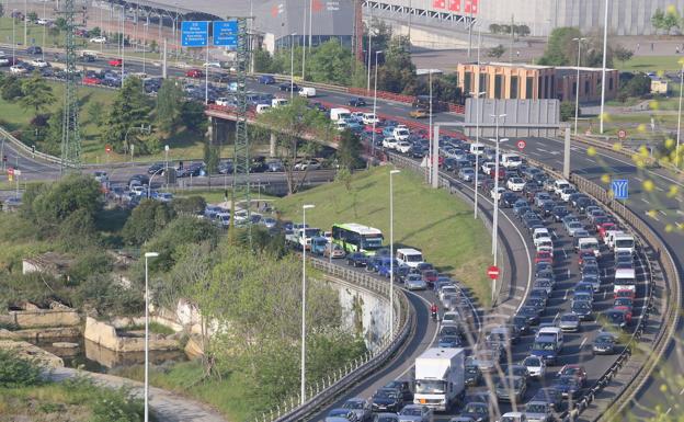 Ocho de cada diez conductores vizcaínos estiman necesaria la subfluvial como alternativa a Rontegi