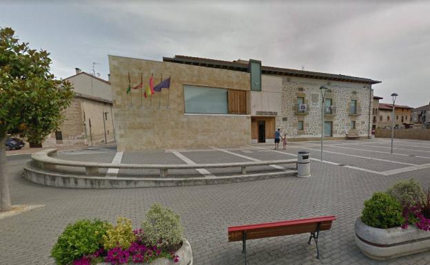 Los independientes critican la subida del sueldo de la alcaldesa de Ribera Baja