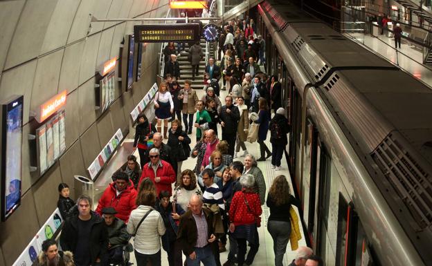 Los horarios del transporte público en Nochebuena y Navidad
