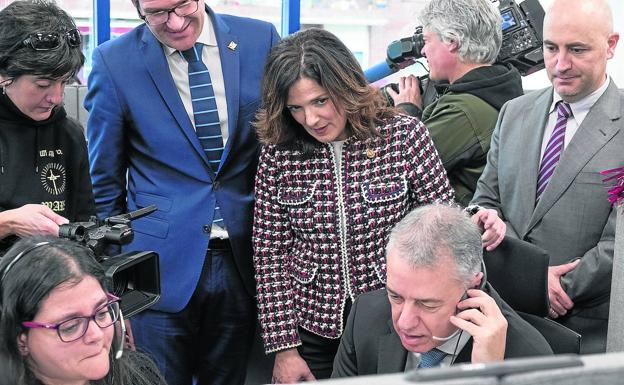 Más de 55.000 vascos utilizan el sistema de teleasistencia contra la soledad