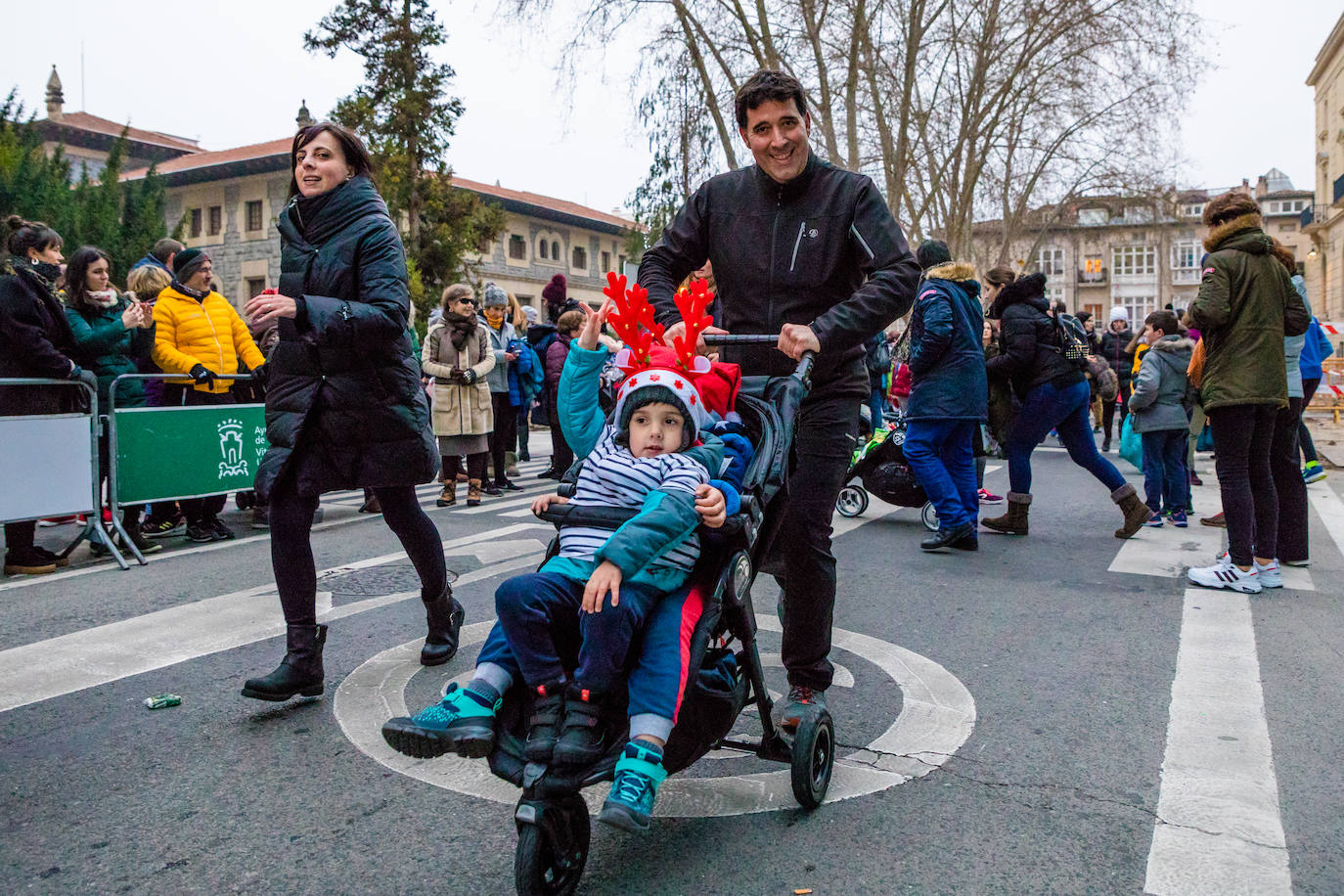 Las fotos de la San Silvestre Txiki de Vitoria