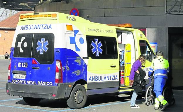 Las nuevas ambulancias llegan con falta de medicamentos
