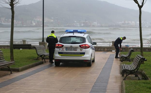 Sindicatos cargan contra Getxo por los sueldos de «vergüenza» de los aspirantes a policía