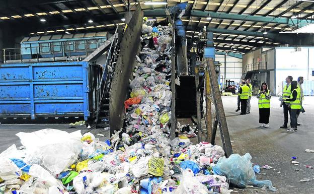 Todos los envases y bolsas de plástico fabricados en Euskadi deberán ser reciclables en 2030