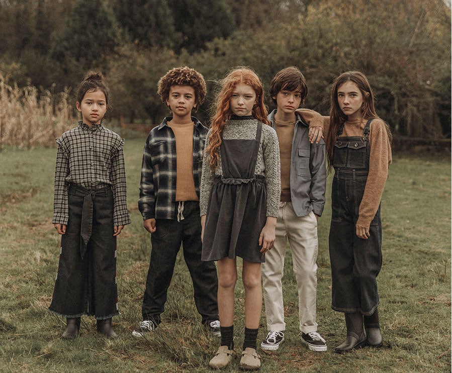 El look español y asequible de Meghan Markle y otros diseños que aún puedes encontrar en tiendas