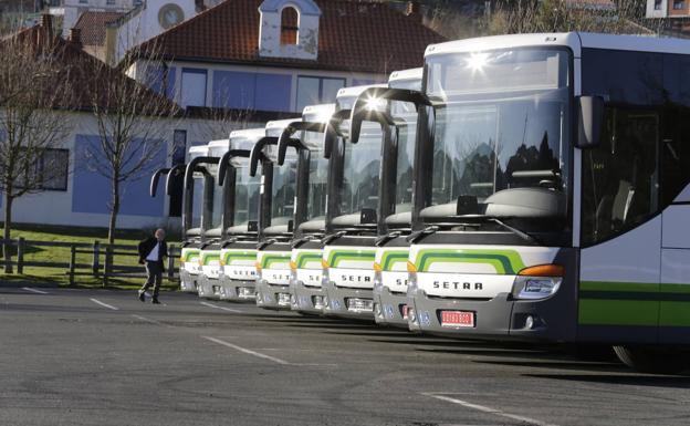 Bizkaibus incorpora a su flota ocho nuevos vehículos con mejor accesibilidad y seguridad