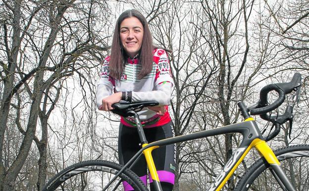 María Modenes se queda a solo medio segundo del bronce en el nacional de ciclocross