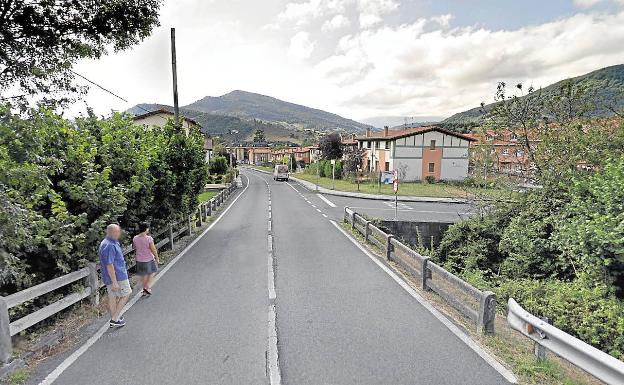 Las Juntas aprueban arreglar la carretera a la Encina en Artziniega