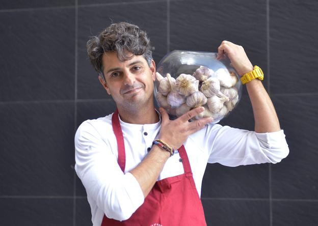 David Gil: «La cocina clásica se pierde, como se ha perdido cocinar en casa»