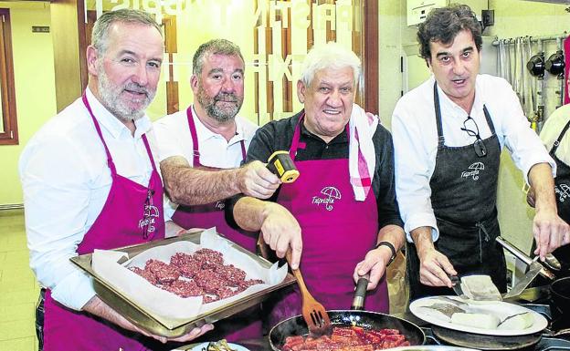 Una hamburguesa para completar el empacho