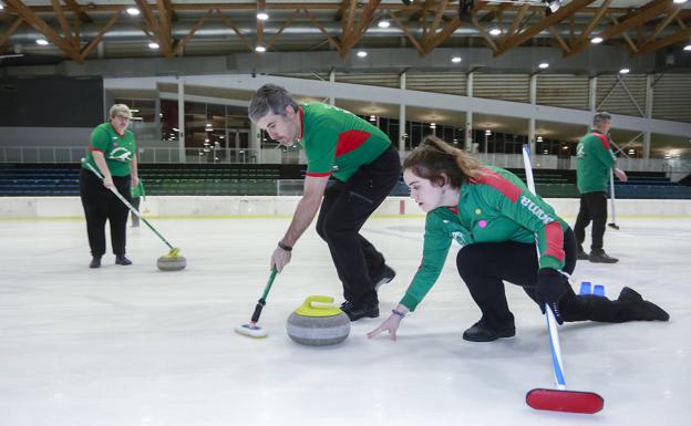 Siete equipos vitorianos, en el nacional mixto de curling