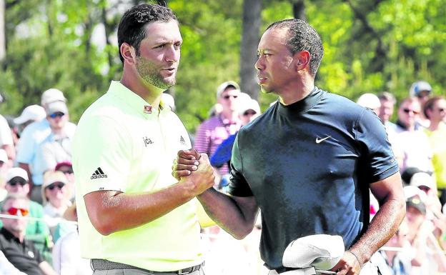 El foco de Tiger Woods alcanza a Jon Rahm